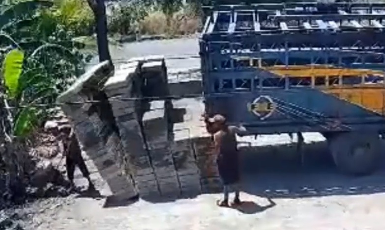 Horrific Moment: Reversing Truck Triggers Concrete Avalanche, Worker Crushed