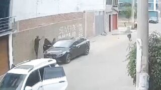 Gunmen Descend from Car and Execute Two Rivals in Brutal Shooting