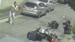 An Off-Duty Policewoman Repels Assault and Kills Two Armed Criminals Outside Her Home