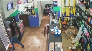 Customer Argues with Auto Parts Shop Owner, Lures Him Outside and Shoots Him Dead