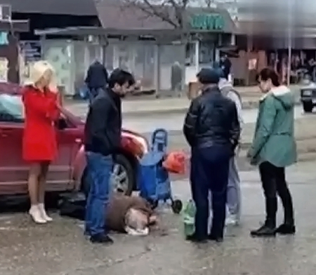 Driver hits elderly woman near bus stop