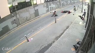 Thugs Get Into An Accident, Shot By Police After Robbing A Money Changer in Peru