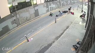 Thugs Get Into An Accident, Shot By Police After Robbing A Money Changer in Peru