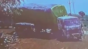 Day after wedding, couple among 4 killed as truck overturns onto auto-rickshaw