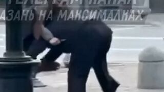 A drunken young man stabbed two men on the street in Kazan