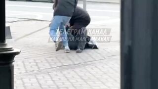 A drunken young man stabbed two men on the street in Kazan