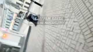 A drunken young man stabbed two men on the street in Kazan