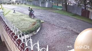 Motorcycle Thugs Strike Pedestrian with Iron Bar in Chilling Robbery