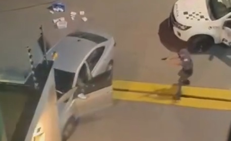 3 Suspects Dead,One Officer Killed After Armed Confrontation (New Angle)