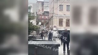 Drunk men beat man and opened fire in downtown Vladivostok
