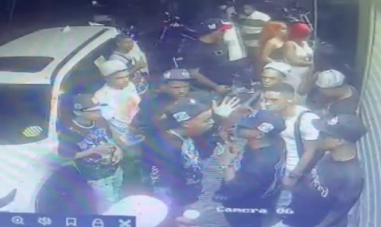 Young Man Shot Dead in Cold Blood While Drinking with Friends Outside Liquor Store