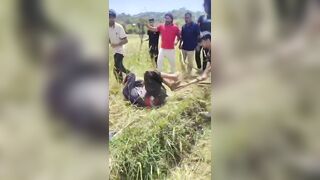 Drug Addict Who Murdered A Student caught And Clubbed By Locals
