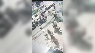 Snatcher’s Worst Day Ever – Robs Man and Gets Run Over Seconds Later