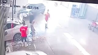 Armed Cartel Hitmen Storm Car Wash and Execute 18-Year-Old Employee