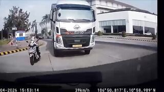 Mother Crushed to Death by Truck While Riding Scooter with Son; Child Survives