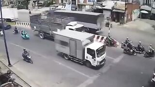 Instant Death Under The Truck Wheels