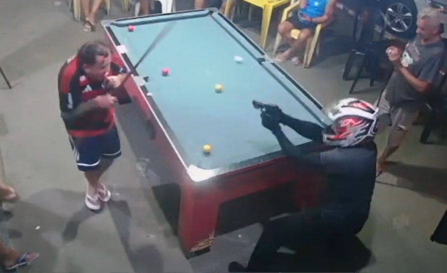 Hitman Bursts Into the Pool Hall & Executes the Man With Multiple Headshots