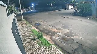 Woman Brutally Beaten and Stabbed by Ex-Husband on Her Way Home from Work