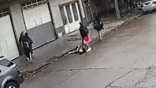 Teen Girl Stabs Boyfriend Four Times in the Neck Outside School