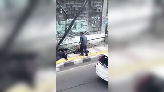 Horror on the Job: Two Internet Technicians Electrocuted While Raising a Pole