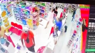 Off-Duty Cop Fatally Shoots Armed Robber During Pharmacy Heist
