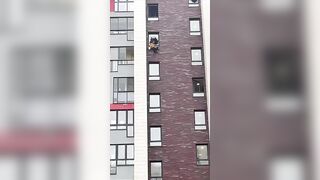 Man killed himself by jumping from 8th floor