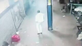 A woman who had been cooking on the pavement  shot and killed in South Africa