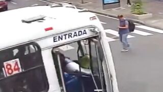 Final Scroll: Man Dies After Bus Crushes Him While Checking Phone