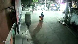 Silent Gunman Delivers Fatal Headshot in Calculated Alleyway Ambush