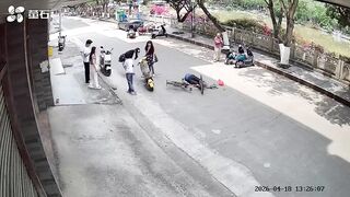Old Man Dies After Falling From Bicycle On The Road Head First