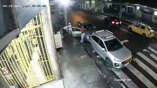 Sicarios Pull Up, Jump Out & Slaughter 6 Friends in Cold-Blooded Massacre (Full)