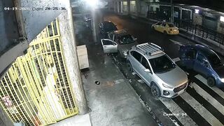 Sicarios Pull Up, Jump Out & Slaughter 6 Friends in Cold-Blooded Massacre (Full)
