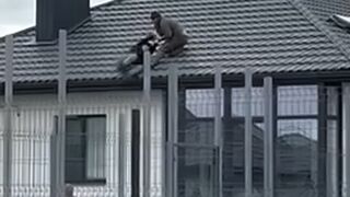 LoL: "This is how you mobilize in Ukraine when you avoid war"