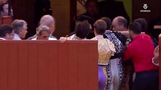 Peruvian bullfighter Andrés Roca Rey suffers serious goring in Seville
