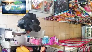 Crawling Like a Worm: Robber Shot While Fleeing After Failed Store Heist