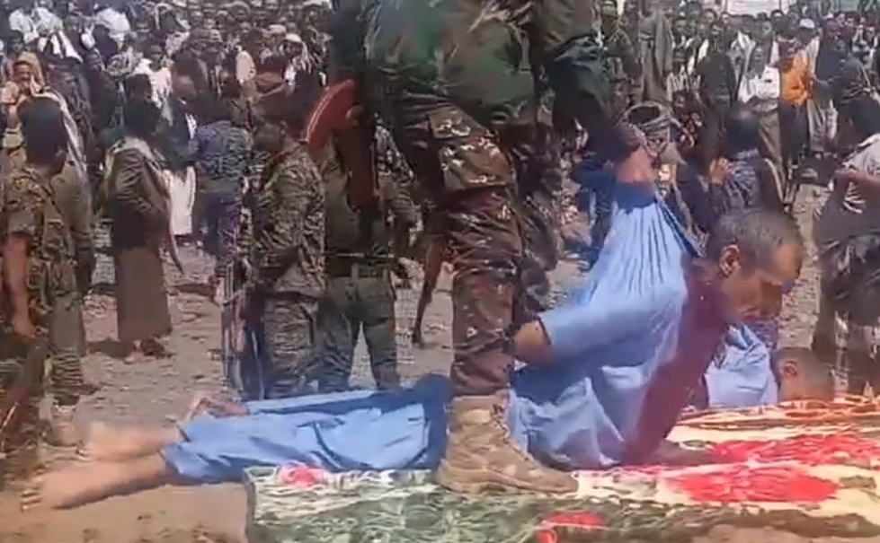 Another Video of the Public Execution of Convicted Killers In Yemen