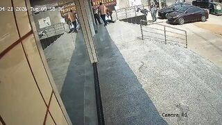 Security Guard Brutally Beaten For Stopping Illegal Parking Outside Bank