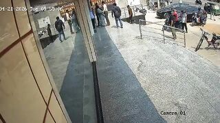 Security Guard Brutally Beaten For Stopping Illegal Parking Outside Bank