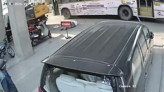 Sanitation Worker Falls Off A Garbage Truck , Seriously Injured