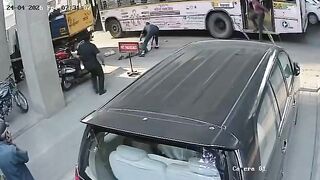 Sanitation Worker Falls Off A Garbage Truck , Seriously Injured