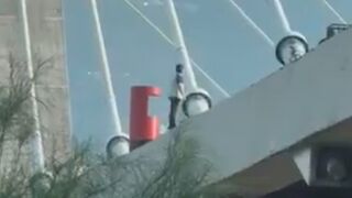 Woman Jumps From The Bridge In Mexico