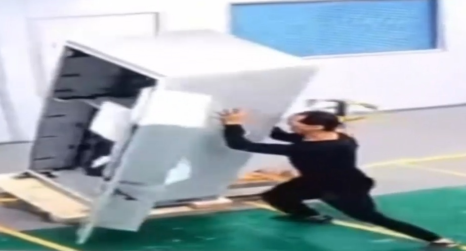 Worker Crushed to Death Trying to Stop Falling Giant AC Unit