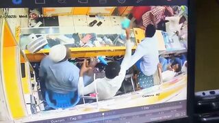 Customer Stabs Phone Repair Technician in the Face With a Screwdriver