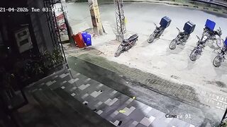 Young Pizza Shop Worker Ends Life by Jumping from 3rd Floor
