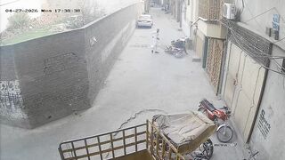 Brutal Cold-Blooded Killing Captured on Camera – One Dead, One Critically Injured
