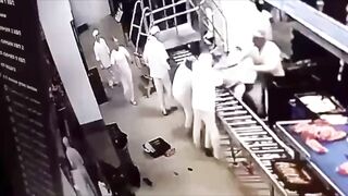 LoL "Mass brawl breaks out at Podolsk bakery"
