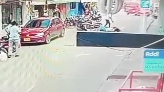 Off-Duty Cop Shoots and Kills Assassin Moments After He Opens Fire on His Victim