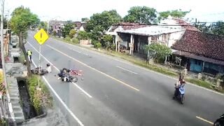 She Never Stood a Chance: Truck Flattens Female Biker Instantly