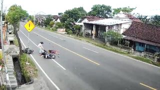 She Never Stood a Chance: Truck Flattens Female Biker Instantly