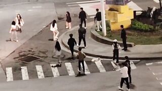 Couple Get Into A Fight With An Entire Army Of Opps